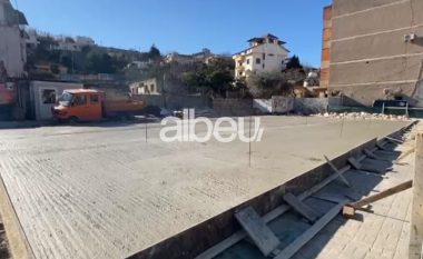 Pallati i ri po ngrihet në themelet e të vjetrit, banorët protestë para bashkisë së Durrësit (VIDEO)