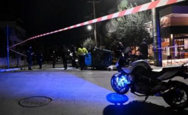 Momenti i frikshëm kur u qëlluan dy shqiptarët në Greqi (VIDEO)