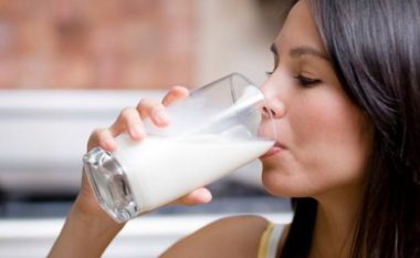 Studimi i fundit: Si të mbani larg diabetin me një gotë qumësht