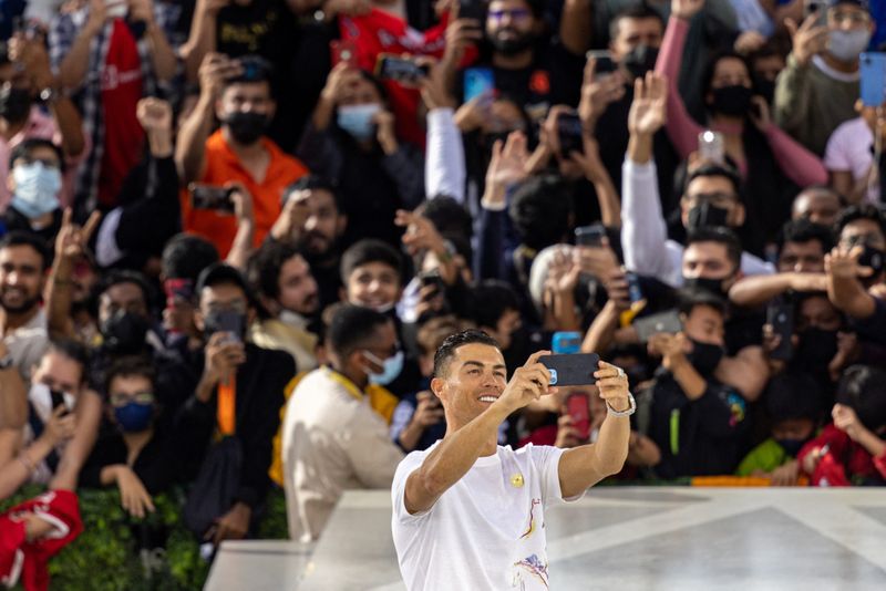 Cristiano Ronaldo tregon sekretin e karrirës së gjatë dhe të suksesshme