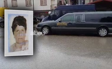 E mbyti krushku, përcillet në banesën e fundit 63-vjeçarja në Kuçovë