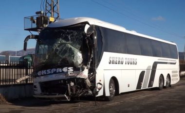 Autobuzi nga Kosova u aksidentua në Bullgari, Ministria jep detaje për gjendjen e udhëtarëve