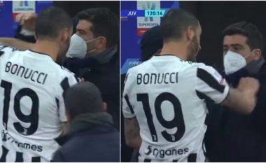Momenti kur Bonucci nervozohet pas golit të Sanchez dhe “kapet” me anëtarin e stafit të Inter-it