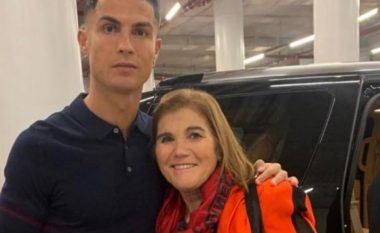 Mesazhi i Ronaldos për ditëlindje përloti nënën e tij (VIDEO)