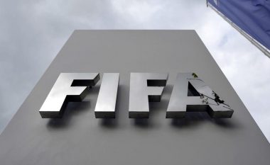FIFA hap hetimet për disa trajner futbolli, zbulohet për çfarë akuzohen