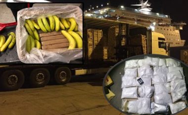 119 kg kokainë në kontejnerin me banane, arrestohet një agjent doganor dhe inspektori i AKU
