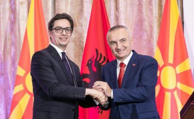 Presidenti Meta viziton Shkupin, kë pritet të takojë