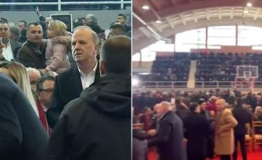 Berisha nis takimin me demokratët e Shkodrës, mbështetësit mbushin Pallatin e Sportit (VIDEO)