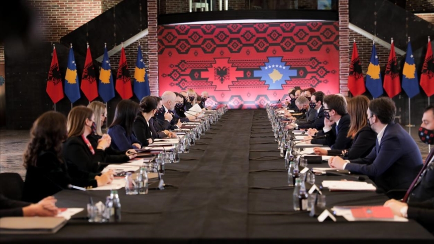 Mbledhja e qeverisë shqiptare: Nga pika doganore me Kosovën te ratifikimi i marrëveshjeve, vendimet që u morën sot