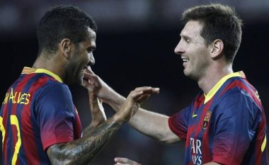 Alves ka një mesazh për drejtuesit e Barcelonës: Kthejeni Messin
