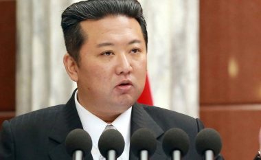 Zbulohet gruaja e Kim Jong Un, liderit të Koresë së Veriut (VIDEO)