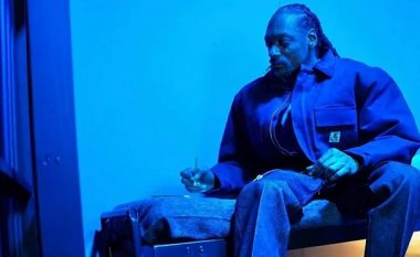 “Në banjën e një studioje”, Snoop Dogg akuzohet për abuzim seksual