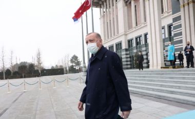 Erdogan rezulton pozitiv me Covid-19