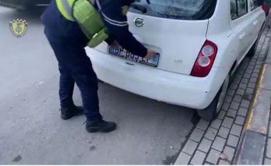 Kontrolle mjeteve në Tiranë, u hiqen targat 85 mjeteve, dy shoferë nën hetim (VIDEO)
