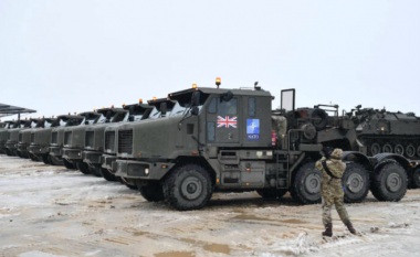 Rrethohet Rusia, forcat britanike zbarkojnë në Europën Lindore