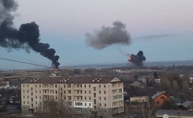 Sulmohet me raketa një pallat në Kiev (VIDEO)