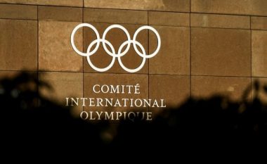 Komiteti Olimpik Ndërkombëtar sanksionon sportistët rusë dhe bjellorusë