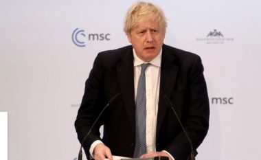 Boris Johnson krahason agresionin e Putinit me gjenocidin e Millosheviç në Kosovë