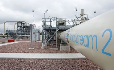 Gjermania pezulloi gazsjellësin Nord Stream 2, Rusia “hakmerret” duke rritur çmimin e gazit natyror