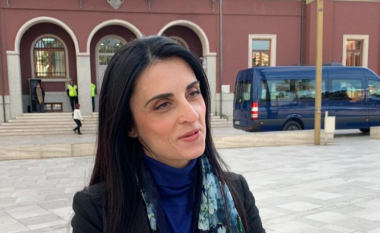 Kryebashkiakja e Durrësit braktis Komisionin Hetimor të Inceneratorëve, Tabaku: Bëjini gati padinë