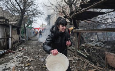Albeu: Shpëtuan nga bombardimet, qytetarët ukrainas në Shqipëri të shtangur: Kam lënë prindërit, dua të kthehem të luftoj