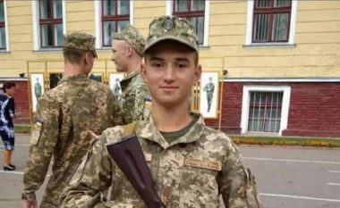 Ish-portier, vritet në betejë me rusët 22-vjeçari ukrainas
