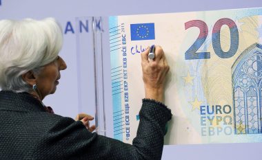 20 vjet me Euron, si nisi epoka e monedhës europiane në Shqipëri dhe kush ishin sfidat e bankave në fillim