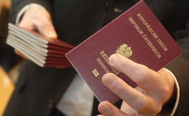 Shqiptares i refuzohet pasaporta austriake, arsyeja lidhet me kunatën e sëmurë