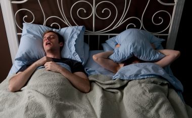 Pse disa njerëz “flasin në gjumë”? Më së shumti ndodh te këto dy kategori