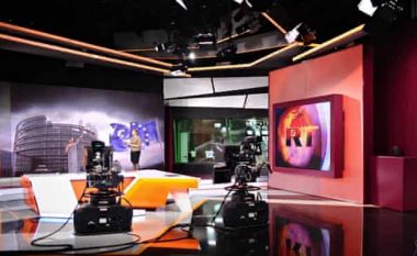 BE ndalon transmetimin e gjigandëve mediatike rusë, Russia Today dhe Sputnik