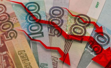 Rubla ruse zhvlerësohet në nivel rekord