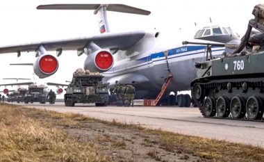 Zbulimi amerikan: Rusia ka në plan të fabrikojë një pretekst për të sulmuar Ukrainën