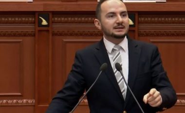 “Bojkoton parlamentin e zgjedhur nga populli, ndërkohë që u ul me të zgjedhurit e Ramës”, Salianji kundër Alibeajt