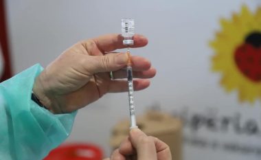 A janë të sigurta vaksinat anti-Covid për gratë shtatzëna dhe foshnjat e tyre? Përgjigjet Ministria e Shëndetësisë