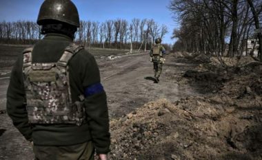 Eksperti i luftës: Mariupol ka shumë të ngjarë të bjerë menjëherë