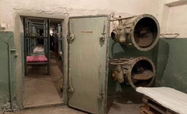 Bunkerët e Luftës së Ftohtë për përdoren si strehë e sigurtë nga qindra ukrainas (FOTO LAJM)