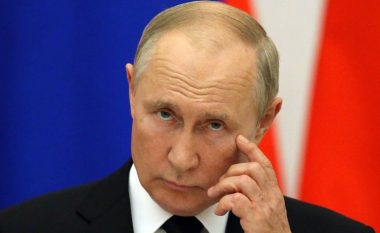 BBC zbulon dokumentet, ja kush është oligarku që administron paratë e Putinit