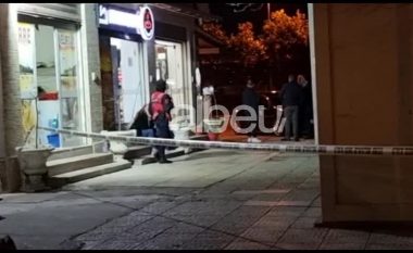 Albeu: Dalin pamjet, momenti kur autori qëllon me plumba drejt furrës së bukës në Shkodër, djali i pronarit i përgjigjet me pistoletë (VIDEO)