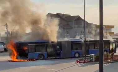 Nisin hetimet për rastin e djegies së autobusit në Prishtinë