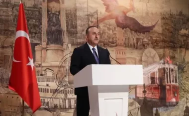 Ministri turk tregon se çfarë u arrit në Stamboll për luftën në Ukrainë