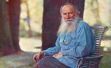 Mbi 400 milionë kopje të shitura, çfarë e bën ende kaq të suksesshëm Leon Tolstoin?