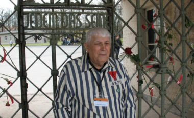 I mbijetoi Holokaustit por jo sulmeve ruse, 96 vjeçari ukrainas vdes brenda shtëpisë së bombarduar