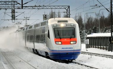 Finlanda rinis linjën hekurudhore të mallrave me Rusinë