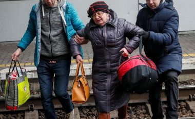 Evakuimi i civilëve ukrainas që nuk ndodhi kurrë