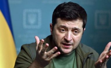 Zelensky: Miliona tonë ushqime kanë ngecur në portet e Ukrainës, ndërsa Rusia po vjedh grurin