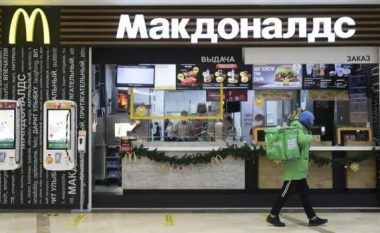 McDonald’s mbyll 850 restorantet e saj në Rusi