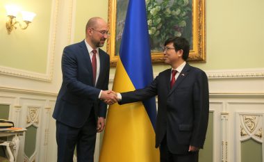 Ambasadori i Pekinit në Kiev: Kina nuk do ta sulmojë kurrë Ukrainën