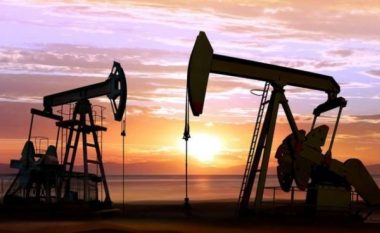 Kush është vendi që mund të blejë naftë me çmim të ulët nga Rusia