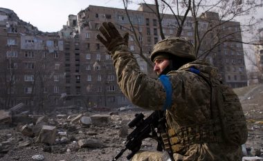 Albeu: BILANCI/ Pushtuesi pëson humbje të mëdha, Ukraina raporton për 14.200 ushtarë rusë të vrarë