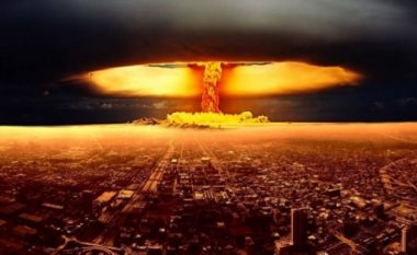 Pse një bombë me hidrogjen është më e fortë se një bombë atomike?